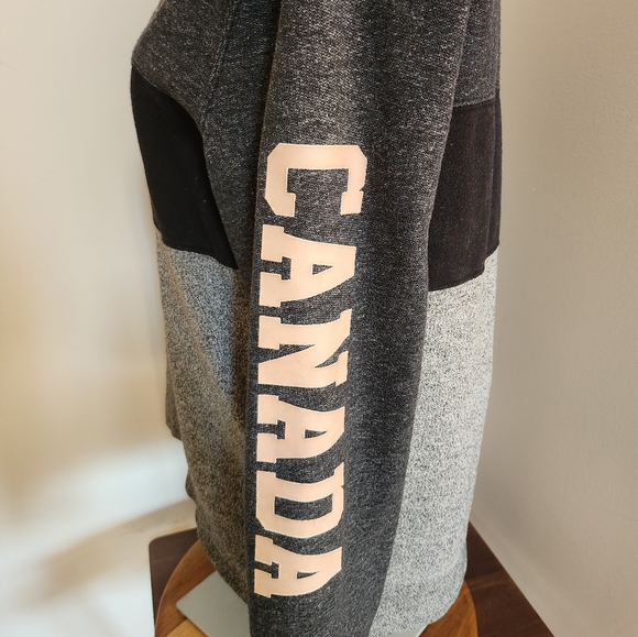 Roots Ladies Large 1/4 Zip Pullover - Picture 6 of 7